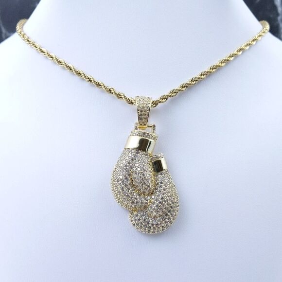 24"Rope Chain - 14K Gold Finish Boxing Gloves - Picture 5 of 13